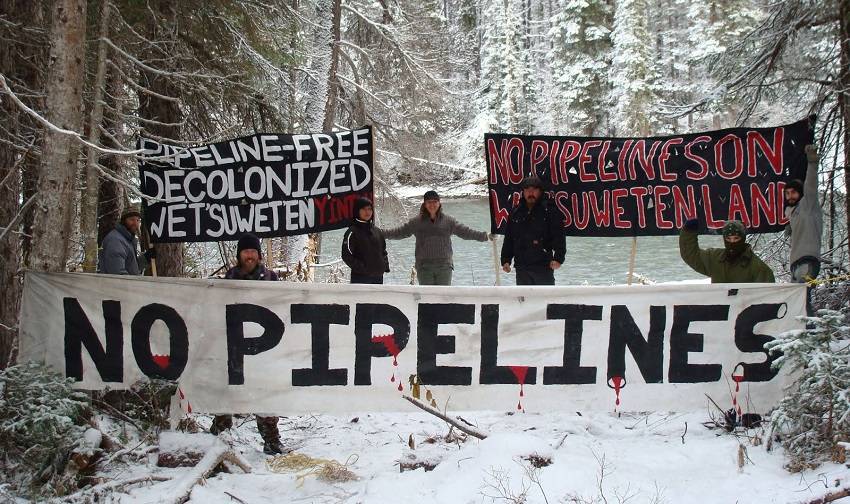 Indigenous People in Canada Resist the Oil Companies That Want to Build