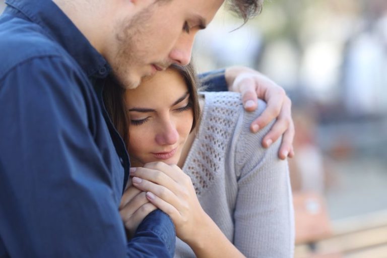 Read more about the article How to Care for a Partner with Depression or Anxiety
