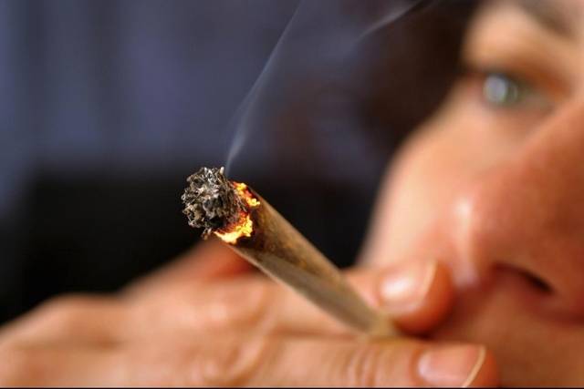 Read more about the article Study: Marijuana Helps Smokers Cope with Negative Emotions