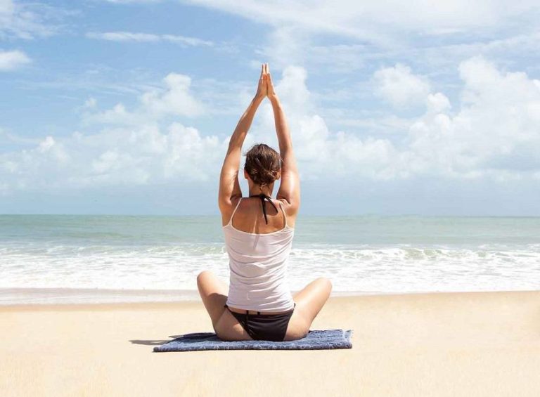 Read more about the article Correct Your Posture With These Yoga Poses