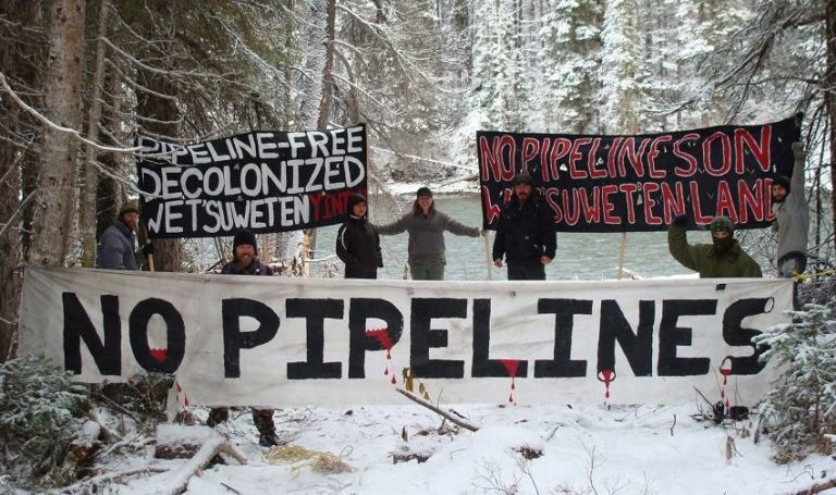 Read more about the article Indigenous People in Canada Resist the Oil Companies That Want to Build a Pipeline through Their Land