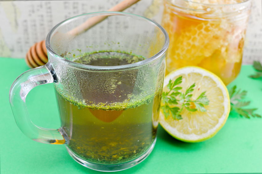 Kidneys Fast and Naturally with Parsley Tea