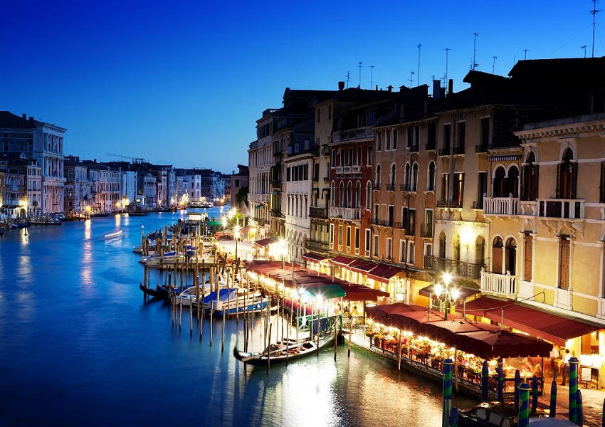 2. Destinations for Romantic Getaways Venice - Italy