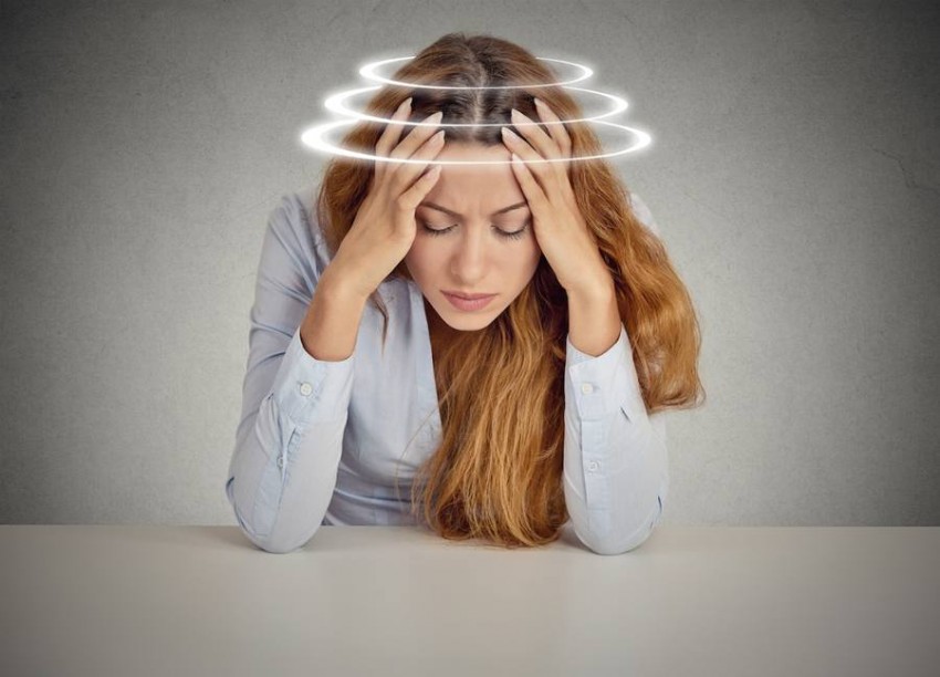 Difference between a headache and a migraine and how to prevent both