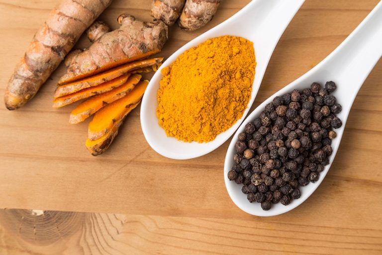 Read more about the article Turmeric and Pepper: a Powerful Combination That Treats Many Chronic Ailments