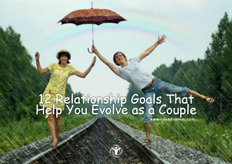 Read more about the article 12 Relationship Goals That Help You Evolve as a Couple