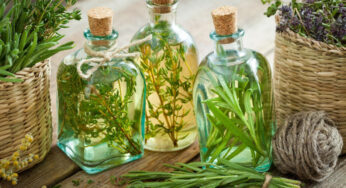 5 Essential Oils for Pain Relief, Headaches and Achy Joints