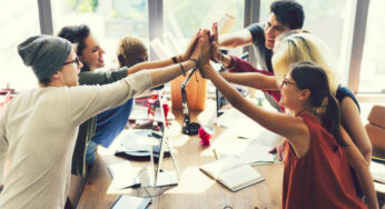 7 Team Building Activities to Deepen Your Bond with Co-Workers