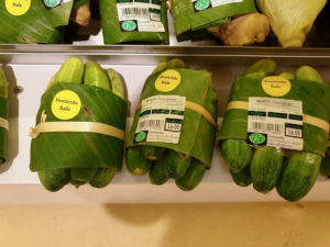 banana-leaf-packaging-asian-supermarkets-3