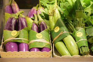 Eggplants banana-leaf-packaging-asian-supermarkets