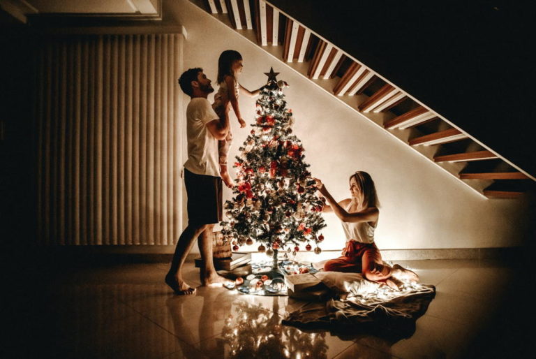 Read more about the article 5 Soulful Ways to Bring Holiday Cheer This Year